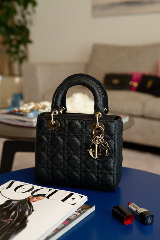 Noleggio borsa Lady Dior Small – La follia più recente